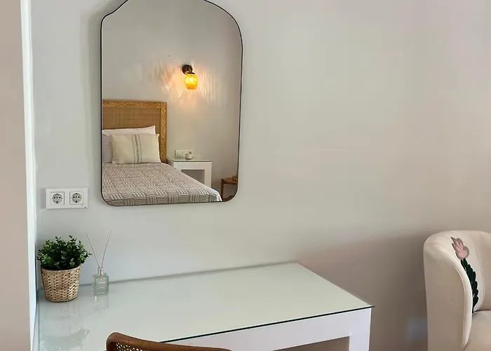 Oda ve Kahvaltı Kybele Garden *